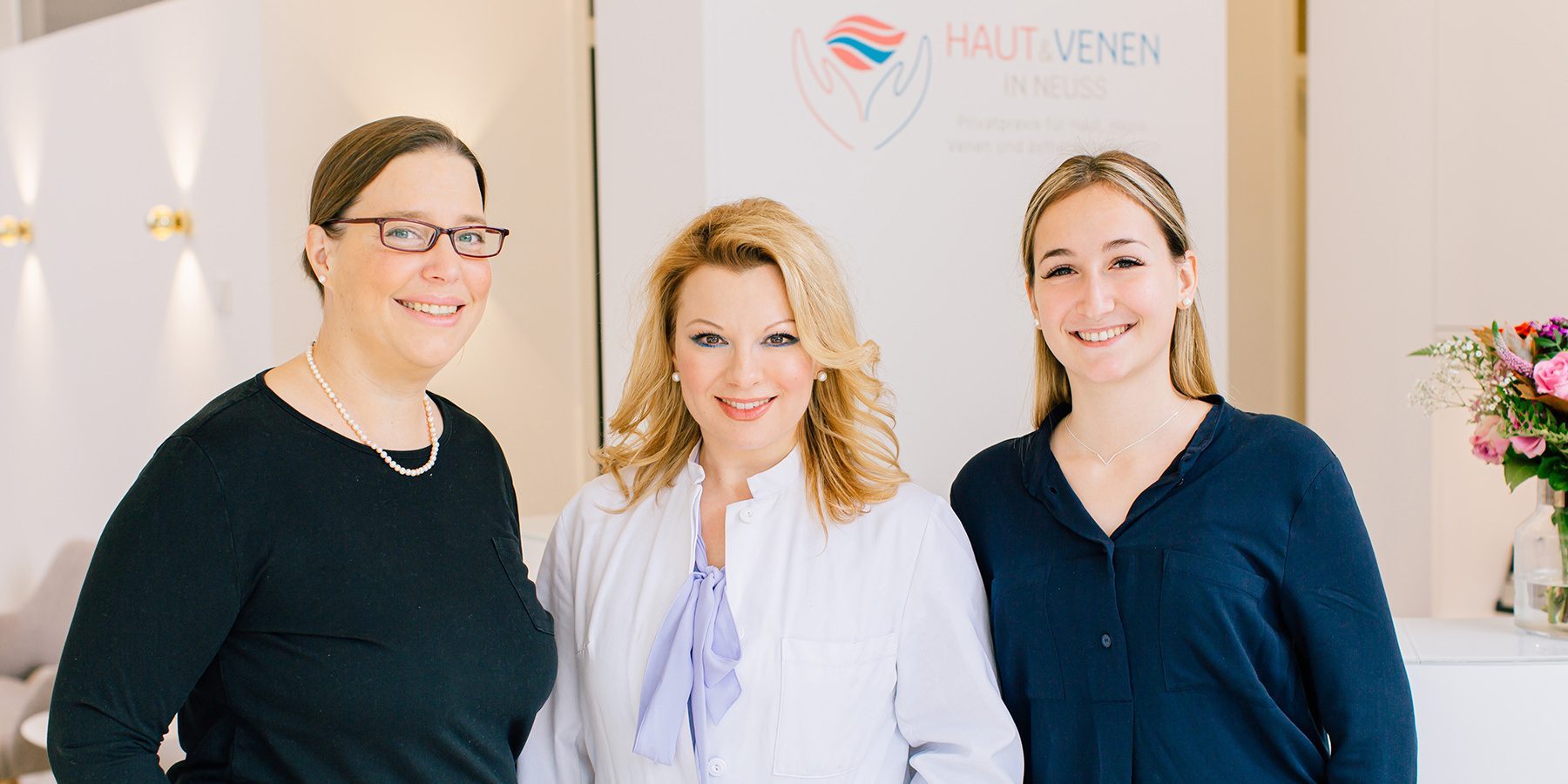 Dermatologist Neuss - Dr. Lilian Vourvouli-Rickers - Team - Dr. Lilian Vourvouli-Rickers - Team - Dr. Lilian Vourvouli-Rickers, Monika Schmitz & Maria Cleff